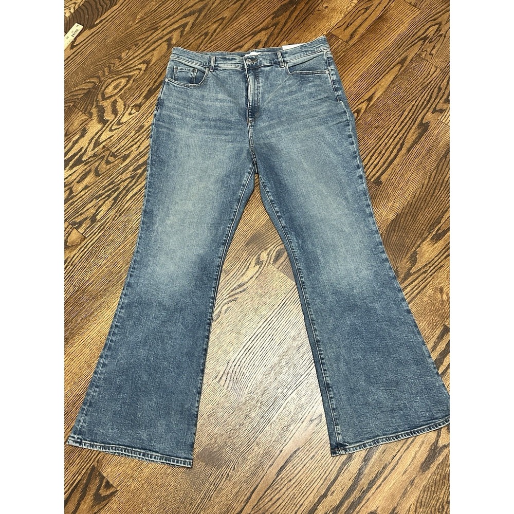 NEW Loft The Slim Flare High Rise Regular Jeans Womens 33/16 Cotton Blend